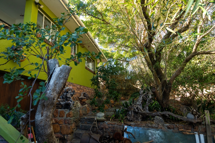 3 Bedroom Property for Sale in Camps Bay Western Cape